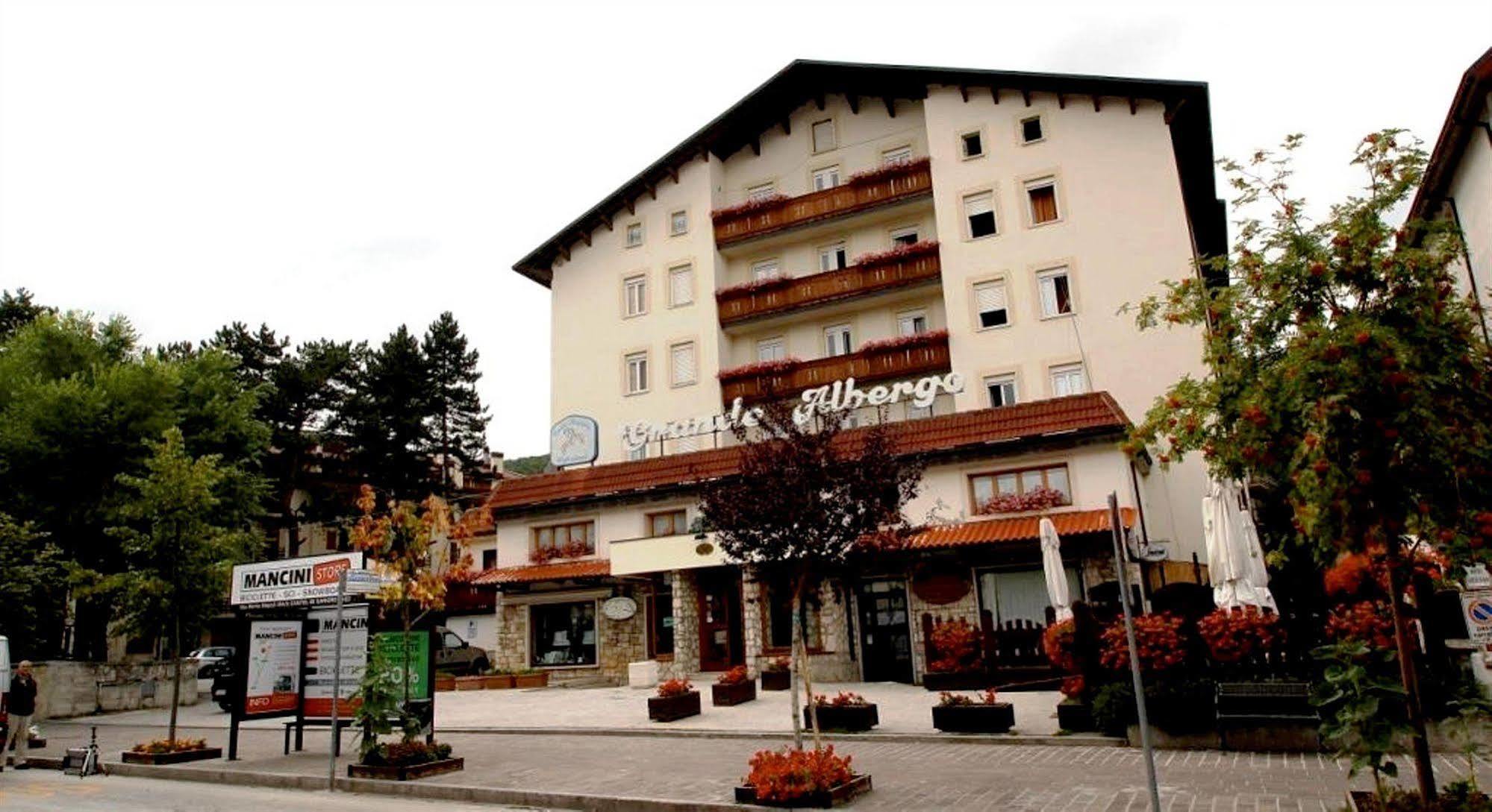 Grande Albergo Roccaraso Eksteriør billede